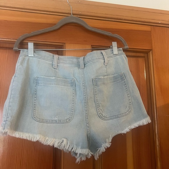 Abercrombie and Fitch Light Blue Denim Cut off Shorts size 12 - Picture 2 of 4